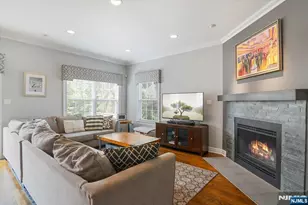11 Queens Ln, Wayne, NJ 07470 - Photo 6