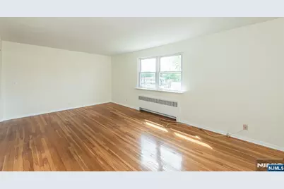 284 Claremont Avenue A3 #A3, Verona, NJ 07044 - Photo 10