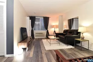 160 Overlook Ave 3E2, Hackensack, NJ 07601 - Photo 6