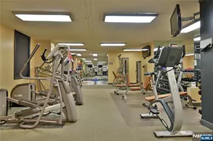 160 Overlook Ave 3E2, Hackensack, NJ 07601 - Photo 14