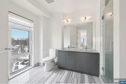 1 Executive 514 #514, Fort Lee, NJ 07024 - Photo 40