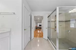 8 Yorktown Ln 704, Totowa, NJ 07512 - Photo 32