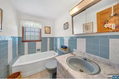 245 Coupe Place, North Arlington, NJ 07031 - Photo 26