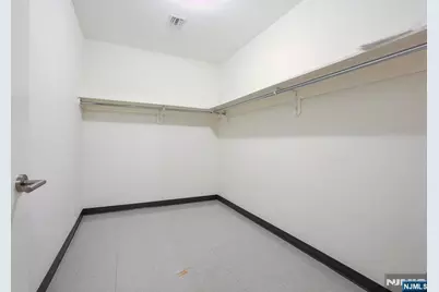 1 Executive 605 #605, Fort Lee, NJ 07024 - Photo 40