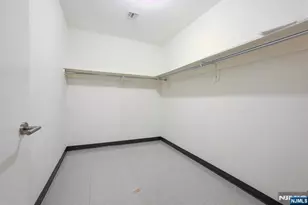 1 Executive 605, Fort Lee, NJ 07024 - Photo 40