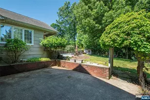 17 Morningside Cir, Little Falls Township, NJ 07424 - Photo 24