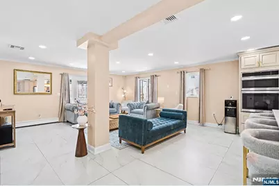 70 Coger, Saddle Brook Township, NJ 07663 - Photo 6