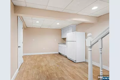 70 Coger, Saddle Brook Township, NJ 07663 - Photo 20