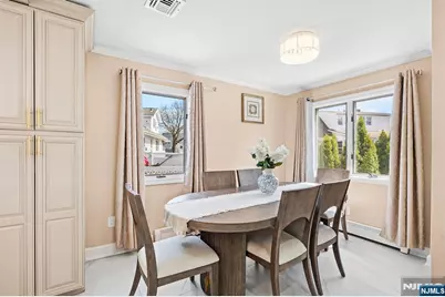 70 Coger, Saddle Brook Township, NJ 07663 - Photo 8