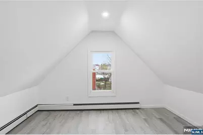 84 Center Street 2 #2, Clifton, NJ 07011 - Photo 10