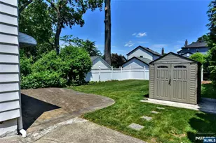 303 Marlboro Rd, Wood Ridge, NJ 07075 - Photo 16