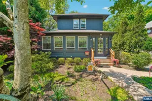 173 Myrtle Ave, Allendale, NJ 07401 - Photo 1