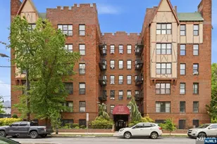 5 Pomona 2C, Newark, NJ 07112 - Photo 26