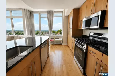 800 12th Street 909 #909, Palisades Park, NJ 07650 - Photo 8