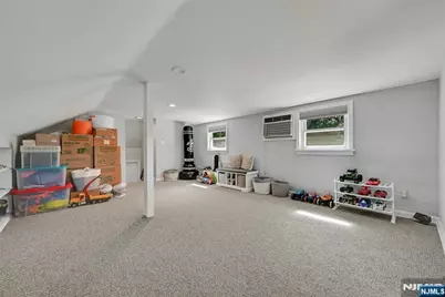 60 Everdell Avenue, Hillsdale, NJ 07642 - Photo 28