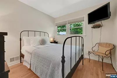 60 Everdell Avenue, Hillsdale, NJ 07642 - Photo 24
