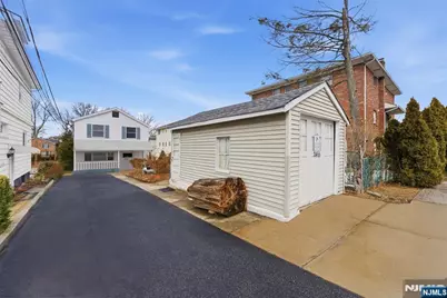2455 3rd Street, Fort Lee, NJ 07024 - Photo 50