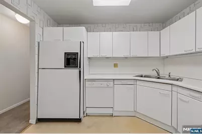 1 Peabody Court 1001 #1001, Teaneck Township, NJ 07666 - Photo 14