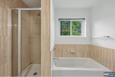 1 Peabody Court 1001 #1001, Teaneck Township, NJ 07666 - Photo 24