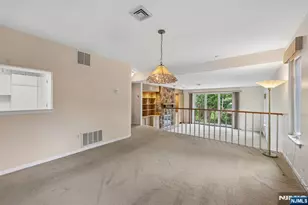 1 Peabody Ct 1001, Teaneck Township, NJ 07666 - Photo 10