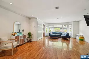 75 Myrtle Ave 1, Edgewater, NJ 07020 - Photo 6