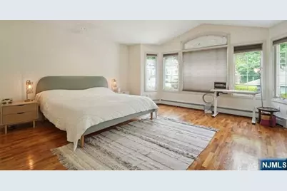 75 Myrtle Avenue 1 #1, Edgewater, NJ 07020 - Photo 16