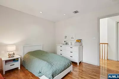 75 Myrtle Avenue 1 #1, Edgewater, NJ 07020 - Photo 22