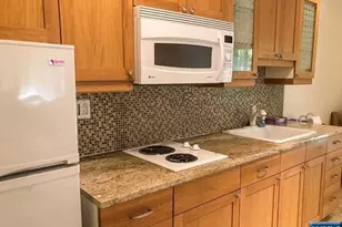 75 Myrtle Ave 1, Edgewater, NJ 07020 - Photo 28