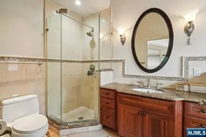 75 Myrtle Avenue 1 #1, Edgewater, NJ 07020 - Photo 20