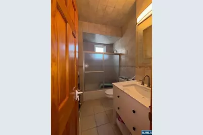 26 Prescott Avenue 2 #2, Clifton, NJ 07011 - Photo 6
