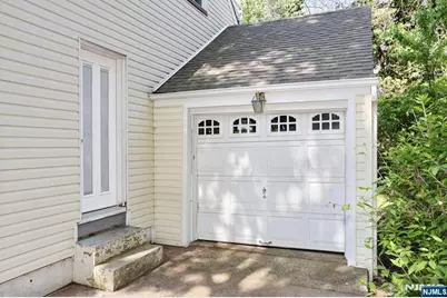 1806 Palisade Avenue, Teaneck Township, NJ 07666 - Photo 24