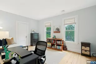 141 West End Ave, Ridgewood, NJ 07450 - Photo 22