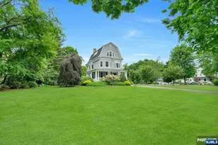 141 West End Ave, Ridgewood, NJ 07450 - Photo 38