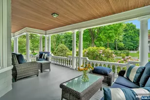 141 West End Ave, Ridgewood, NJ 07450 - Photo 4