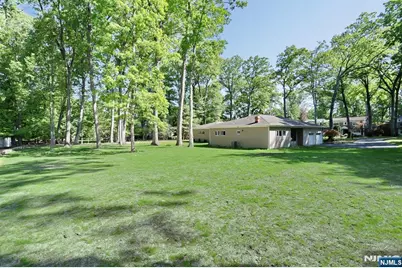 16 Cypress Peak Lane, Montvale, NJ 07645 - Photo 30