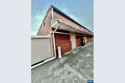 17-19 Industrial Avenue Back Warehouse #Back warehouse, Fairview, NJ 07022 - Photo 4