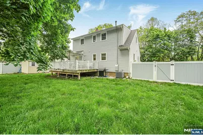 52 Barbara Drive, Pompton Lakes, NJ 07442 - Photo 24