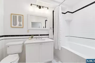 247 2nd Street 3 #3, Jersey City, NJ 07302 - Photo 16