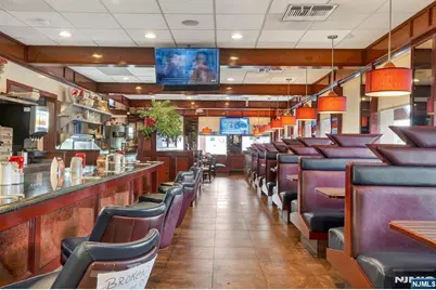 260 US Highway 46, Elmwood Park, NJ 07407 - Photo 10