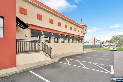 260 US Highway 46, Elmwood Park, NJ 07407 - Photo 4