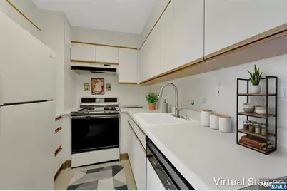2000 Linwood Avenue 15 H #15 H, Fort Lee, NJ 07024 - Photo 8