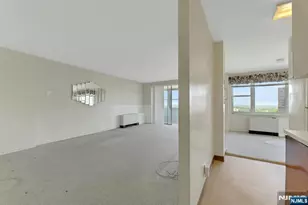 2000 Linwood Ave 15 H, Fort Lee, NJ 07024 - Photo 16