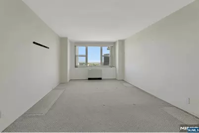 2000 Linwood Avenue 15 H #15 H, Fort Lee, NJ 07024 - Photo 30