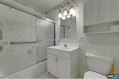2000 Linwood Avenue 15 H #15 H, Fort Lee, NJ 07024 - Photo 26