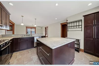 23 2nd Avenue, Hawthorne, NJ 07506 - Photo 12