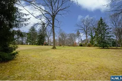 16-26 Alden Terrace, Fair Lawn, NJ 07410 - Photo 22