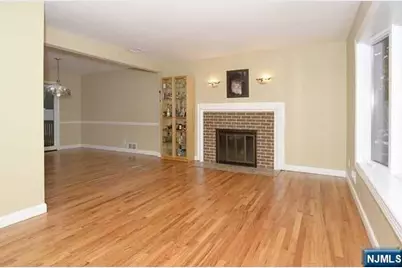 16-26 Alden Terrace, Fair Lawn, NJ 07410 - Photo 6