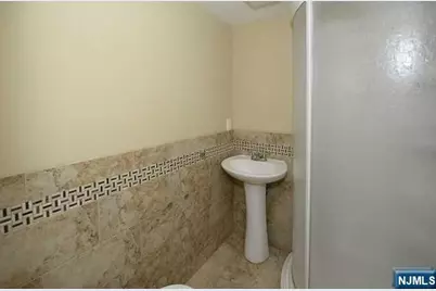 16-26 Alden Terrace, Fair Lawn, NJ 07410 - Photo 16