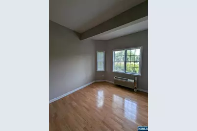 333 Willow Street 103 #103, Teaneck Township, NJ 07666 - Photo 14