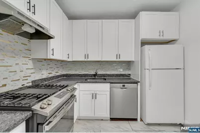 45 S River Drive 912 #912, Jersey City, NJ 07310 - Photo 6
